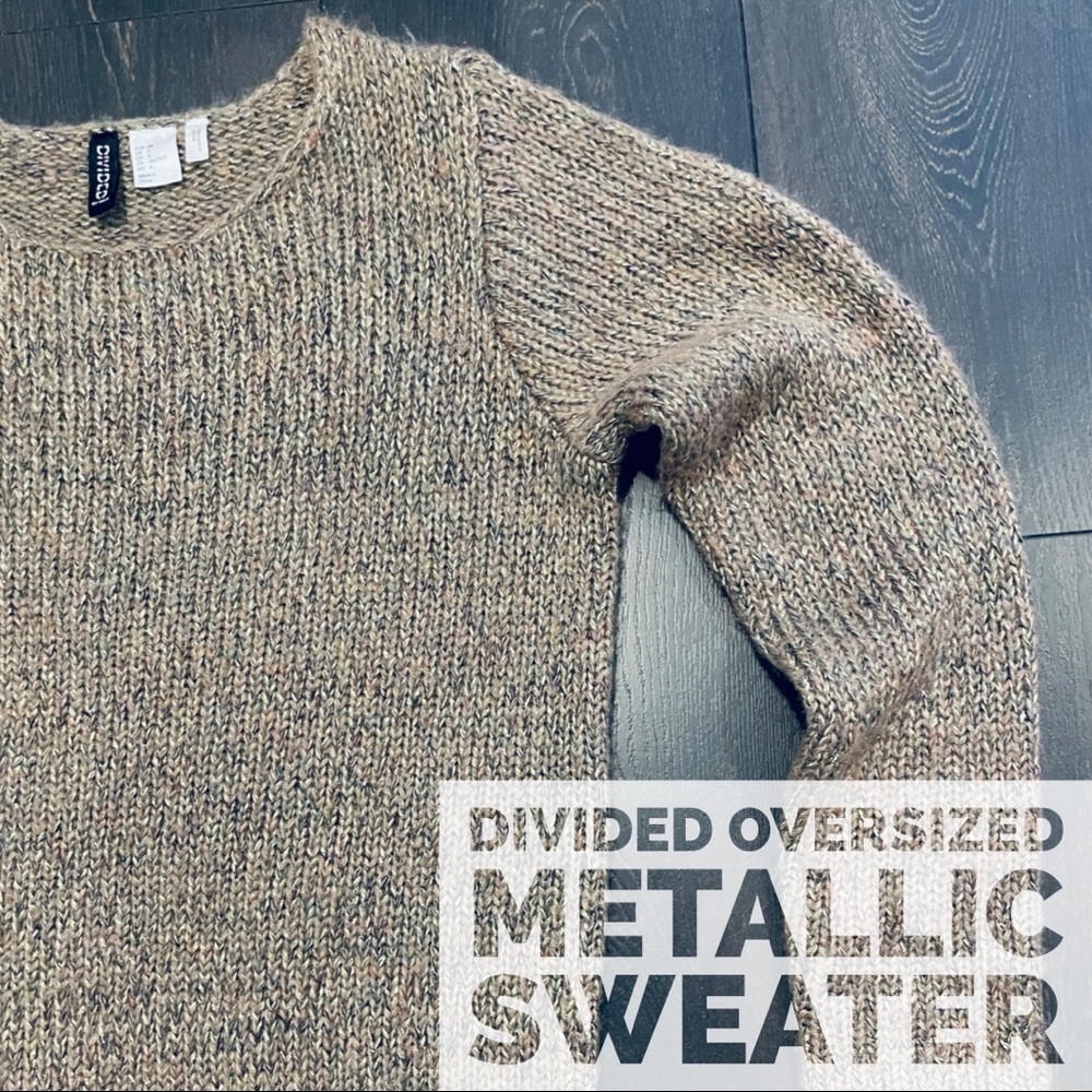 DIVIDED by H&M Metallic Threaded Oversized Sweater